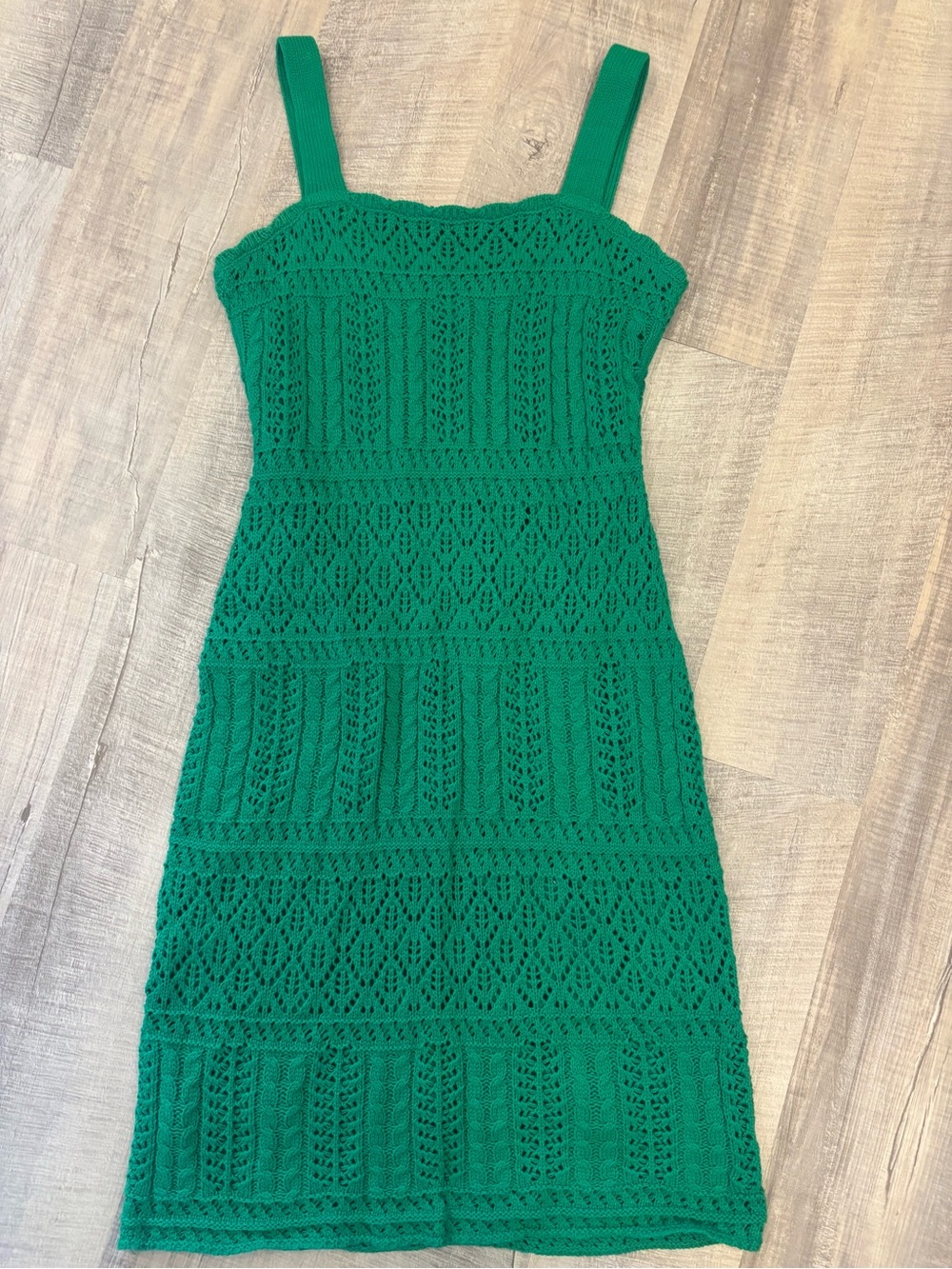 Taylor Emerald Green Knit Midi Dress